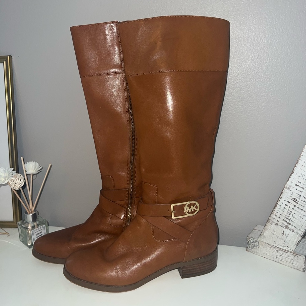 Michael Kors Bryce boots